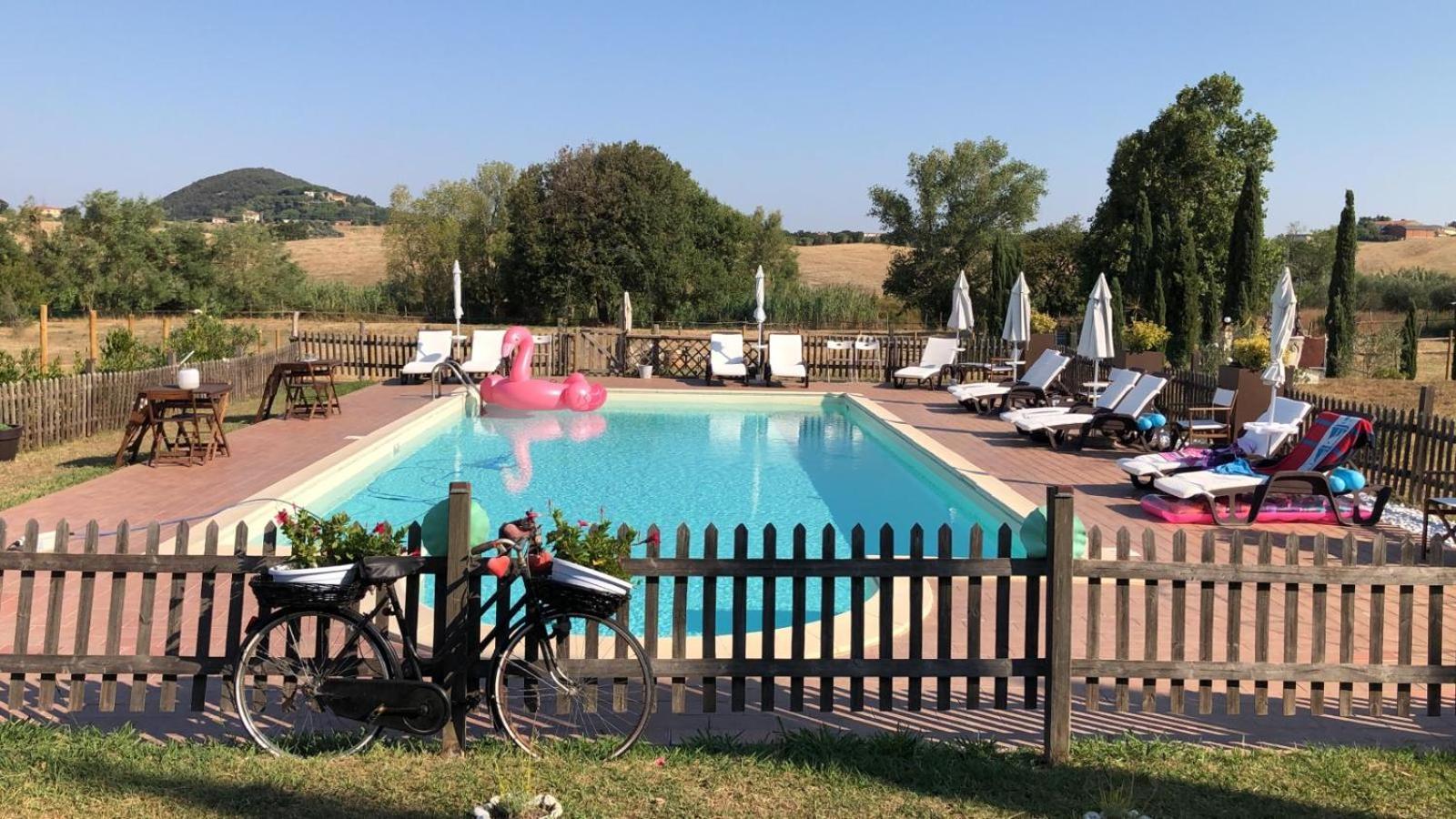 Bed And Breakfast Casale Del Sole Castellina Marittima Bagian luar foto