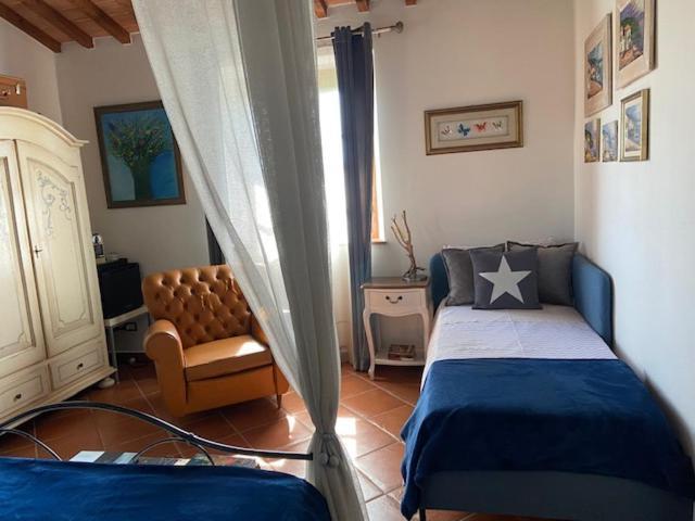 Bed And Breakfast Casale Del Sole Castellina Marittima Bagian luar foto