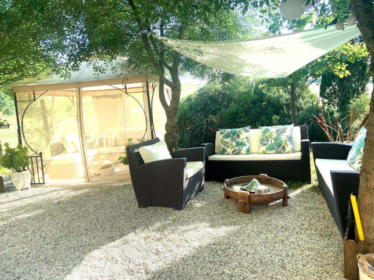 Bed And Breakfast Casale Del Sole Castellina Marittima Bagian luar foto