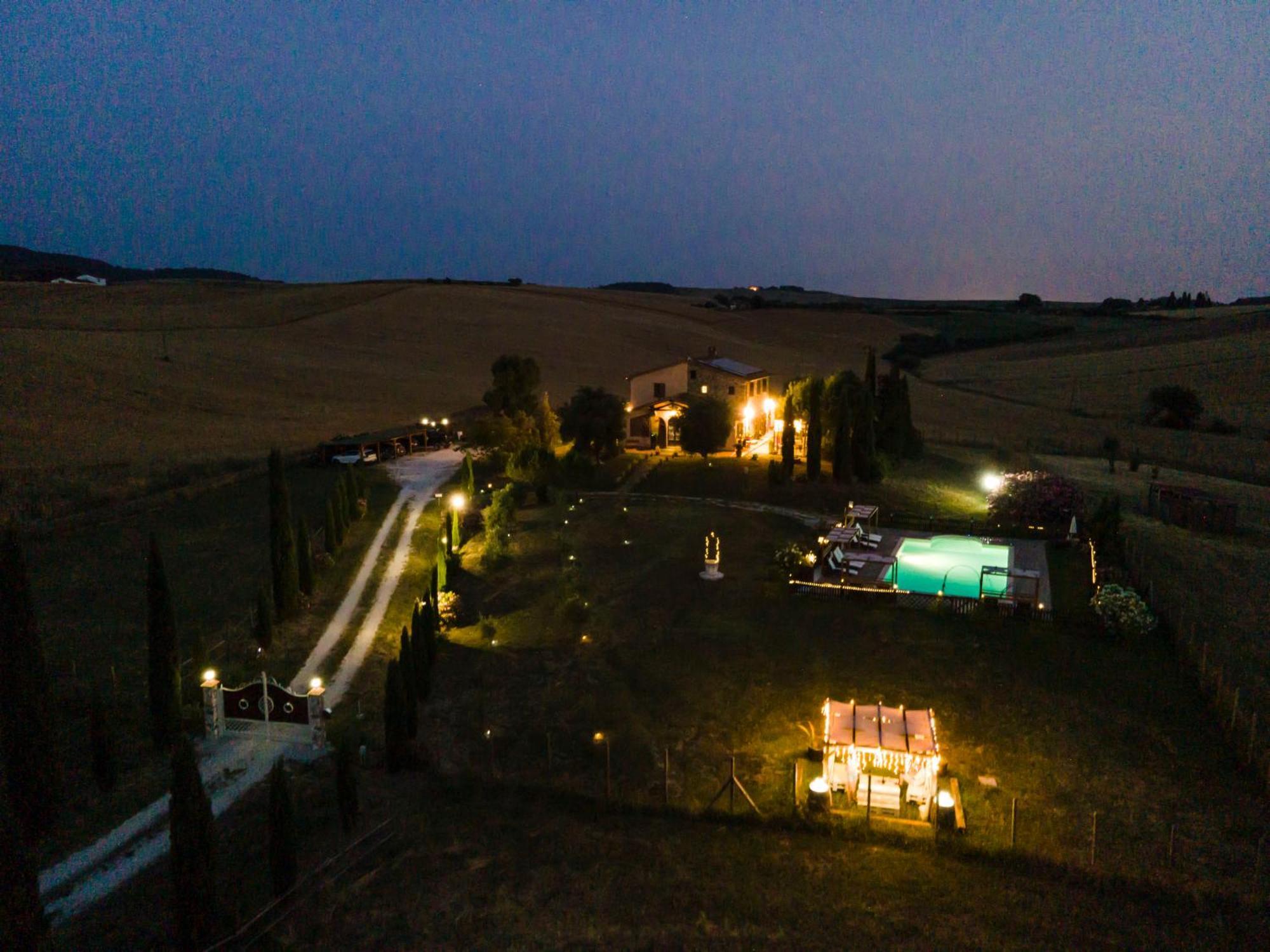 Bed And Breakfast Casale Del Sole Castellina Marittima Bagian luar foto